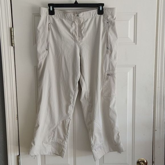 Nike Dry Fit Cream Cropped Drawstring Bottom Pants - Picture 1 of 16